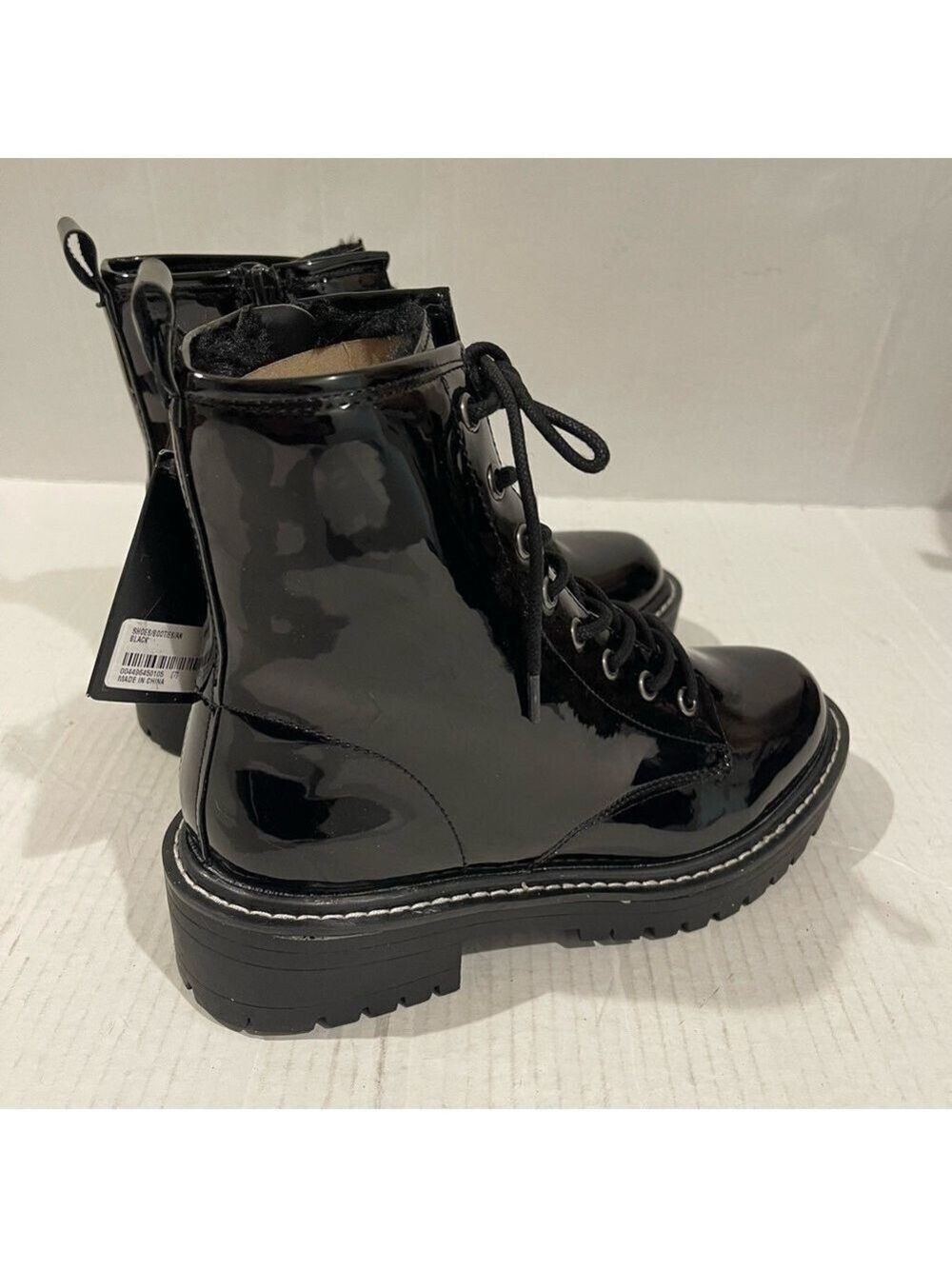 Women’s Forever21 Black Combat Platform Boots Size 7 US! - Picture 3 of 8